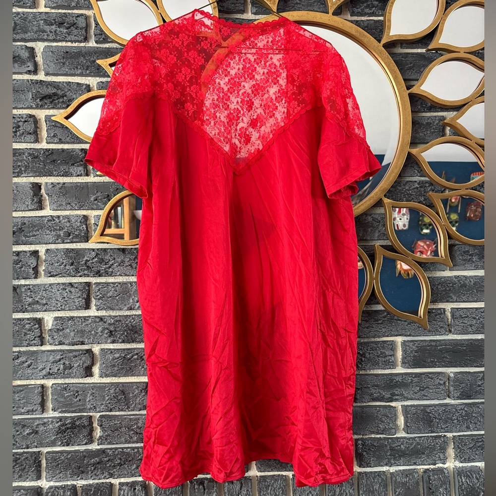 Red Lace Kimono Robe - Picture 5 of 5
